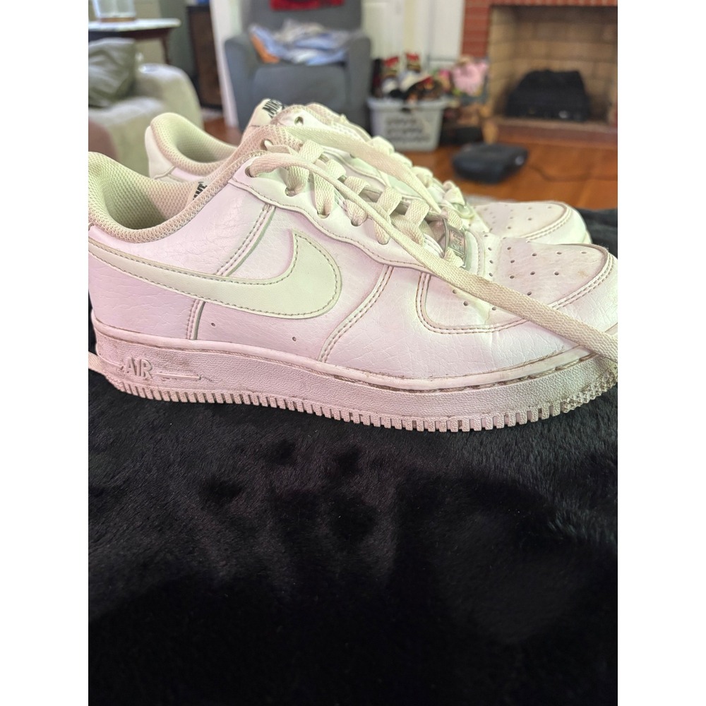 Nike Air Force 1 Low White Light Pink Sneakers DN1430-103 Womens 6.5